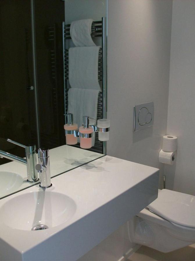 Visionapartments Binzmuehlestrasse 46 - Contactless Check-In チューリッヒ エクステリア 写真